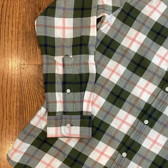 Boy’s Vineyard Vines Flannel Button Up/Button Down Shirt. Size Large. - Picture 5 of 10